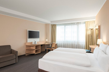 NH Düsseldorf City: Zimmer