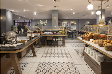 Hilton Düsseldorf: Restaurant