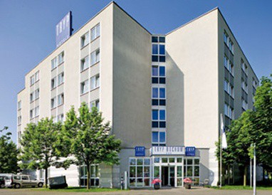 Tryp Bochum-Wattenscheid: Außenansicht