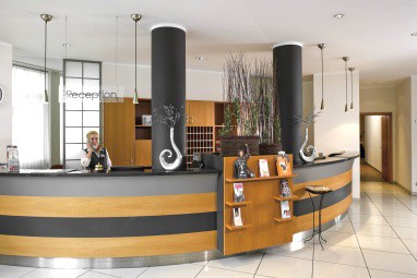 Tryp Bochum-Wattenscheid: Lobby