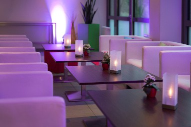 Tryp Hotel Düsseldorf-Krefeld: Bar/Lounge