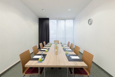 Tryp Hotel Düsseldorf-Krefeld: Tagungsraum