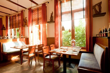 Steigenberger Hotel Remarque: Restaurant