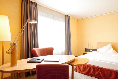 Steigenberger Hotel Remarque: Zimmer