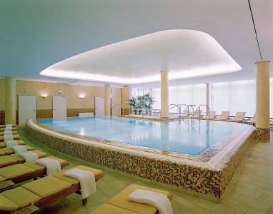 Lindner Hotel Köln Am Dom - part of JdV by Hyatt: Pool