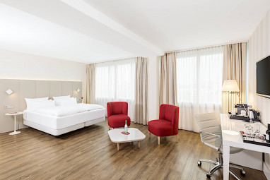 NH Collection Köln Mediapark: Zimmer