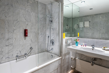 Leonardo Royal Hotel Köln - Am Stadtwald: Zimmer