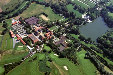 Schlosshotel Monrepos : Außenansicht