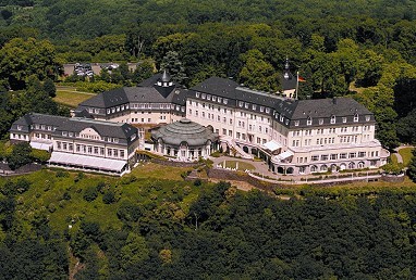 Steigenberger Grandhotel Petersberg: Außenansicht