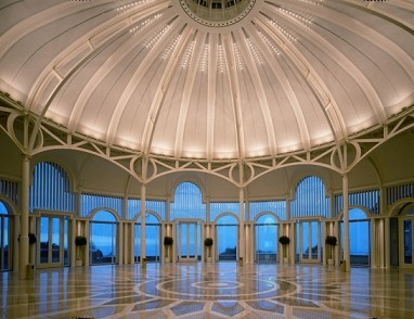 Steigenberger Grandhotel Petersberg: Ballsaal