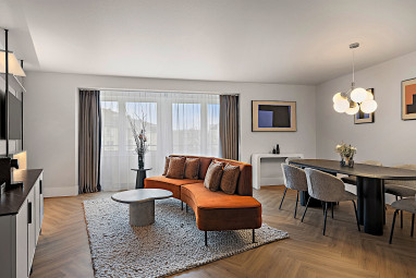 Leonardo Mainz: Suite