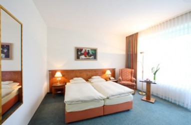 Jakobsberg Hotel- & Golfresort: Zimmer