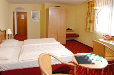 BEST WESTERN Hotel Bad Herrenalb: Zimmer