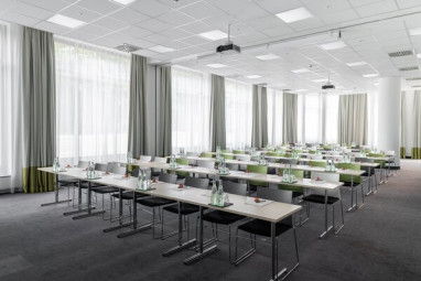 Vienna House Easy by Wyndham Leipzig  by Revo: Tagungsraum