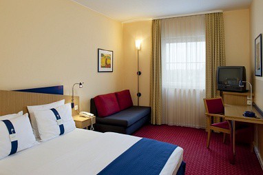 Holiday Inn Express Frankfurt Airport: Zimmer