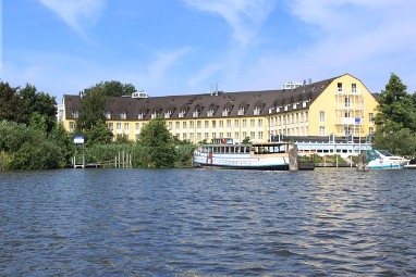 Seehotel Zeuthen: Außenansicht