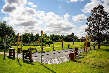 Van der Valk Hotel Berlin-Brandenburg: Sonstiges