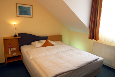 H+ Hotel Erfurt by Revo: Zimmer