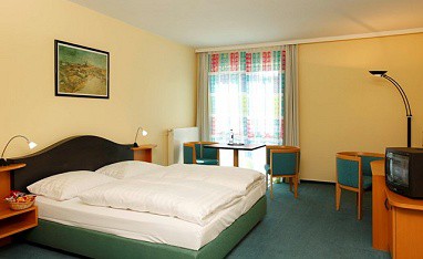 H+ Hotel Erfurt: Zimmer