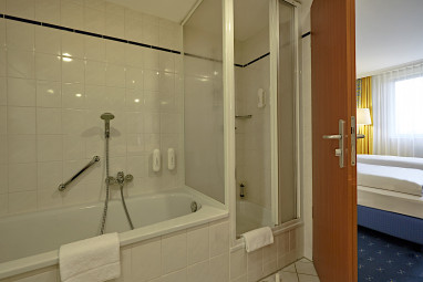 H4 Hotel Kassel by Revo: Zimmer