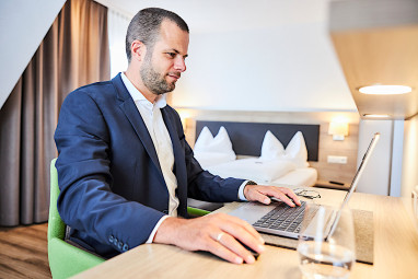 Flair Hotel Grüner Baum: Zimmer