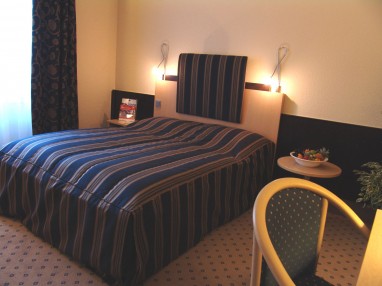Holiday Inn - the niu Stream Mönchengladbach: Außenansicht