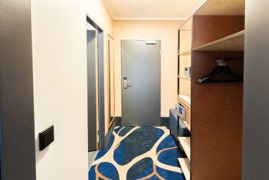 Holiday Inn - the niu Stream Mönchengladbach: Zimmer