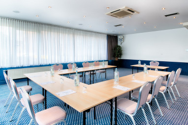 Holiday Inn - the niu Stream Mönchengladbach: Tagungsraum