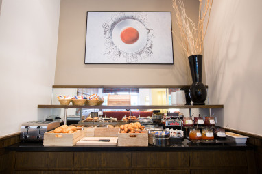 Garner Hotel Essen - Handelshof: Restaurant