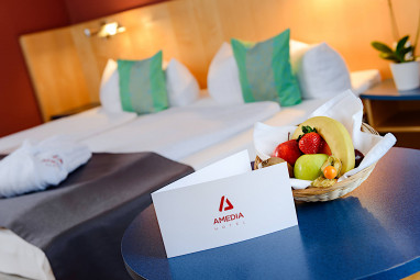 AMEDIA Hotel Dresden Elbpromenade by Revo: Zimmer