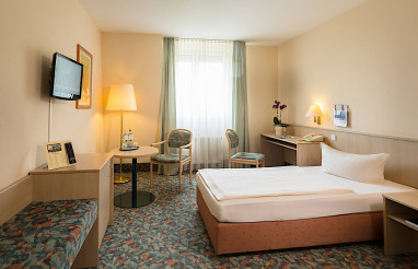 PLAZA INN Chemnitz: Zimmer