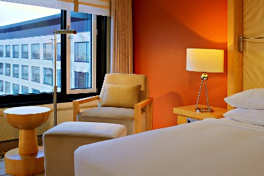 Sheraton Berlin Grand Hotel Esplanade: Zimmer