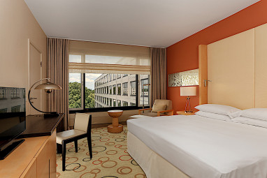 Sheraton Berlin Grand Hotel Esplanade: Zimmer