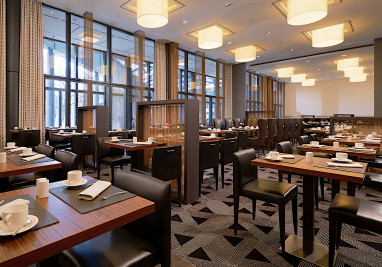 Sheraton Berlin Grand Hotel Esplanade: Restaurant