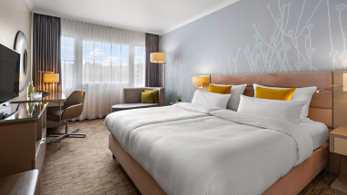 Crowne Plaza Berlin City Centre: Zimmer