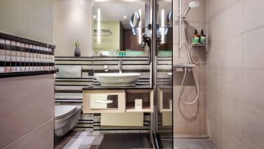 Crowne Plaza Berlin City Centre: Zimmer