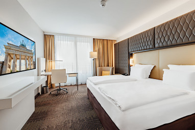 Pullman Berlin Schweizerhof by Revo: Zimmer