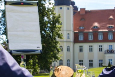 Schlosshotel Fleesensee: Außenansicht