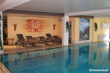 Hotel Zur Heidschnucke: Pool