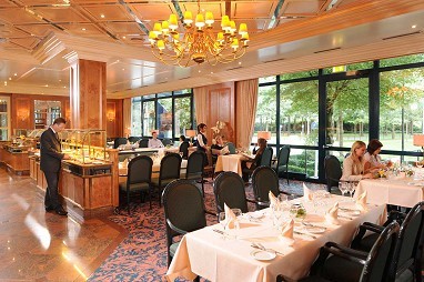 Maritim Hotel & Congress Centrum Bremen: Restaurant