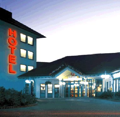 Hotel Raststätte Kassel Ost: Außenansicht