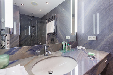 Sauerland Stern Hotel: Zimmer