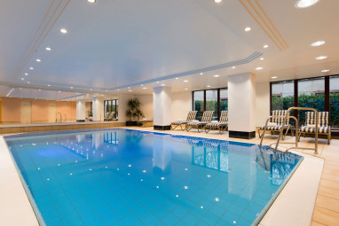 Maritim Hotel Am Schlossgarten Fulda: Pool