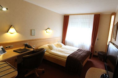 EDEN HOTEL: Zimmer