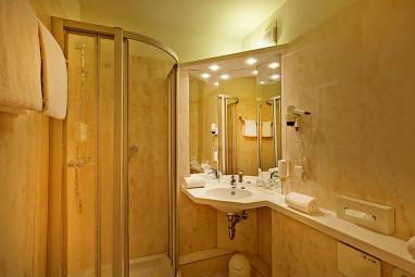 PLAZA INN Goslar: Zimmer