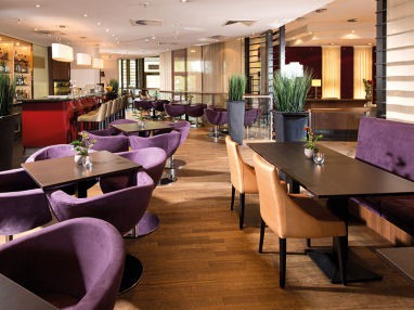 Leonardo Royal Hotel Frankfurt Conf. Center: Bar/Lounge