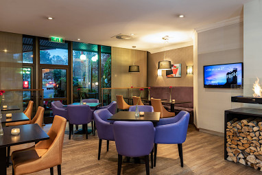 Leonardo Royal Frankfurt: Bar/Lounge