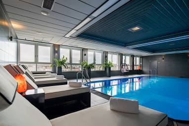 PLAZA Premium Darmstadt: Pool
