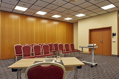 H+ Hotel Darmstadt by Revo: Tagungsraum