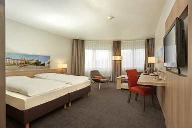 H+ Hotel Darmstadt by Revo: Zimmer